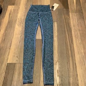 Lululemon leggings 💙💓